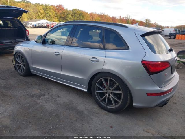 2016 AUDI SQ5 WA1CCAFP4GA124690 Photo 2