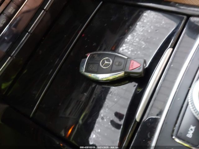 2010 MERCEDES-BENZ E 550 WDDHF9AB8AA234474 Photo 10
