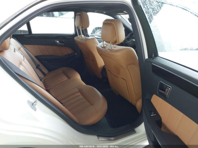 2010 MERCEDES-BENZ E 550 WDDHF9AB8AA234474 Photo 7