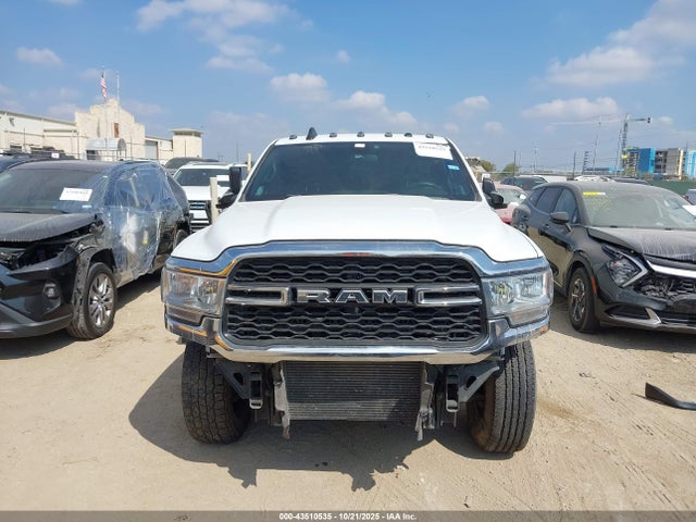 3C6UR5CLXMG654961 RAM 2500
