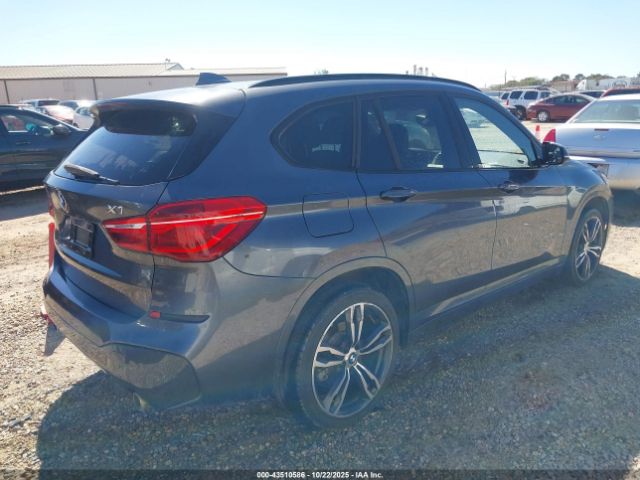 2018 BMW X1 WBXHU7C33J5H38892 Photo 3