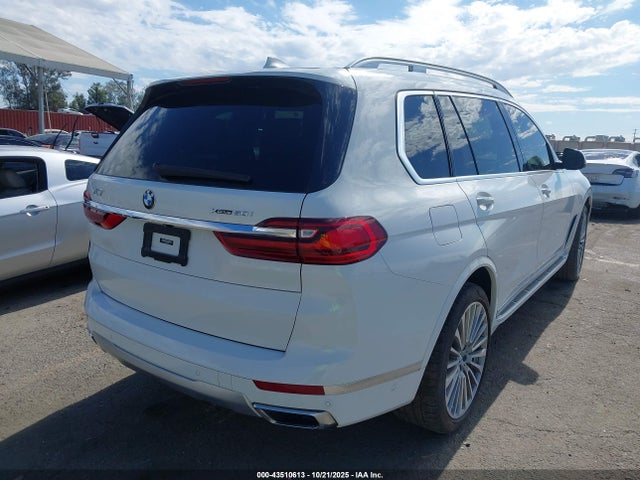 BMW X7 2019 5UXCX4C54KLS38649 Image 4