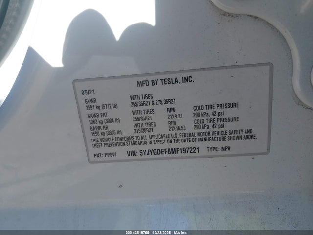 2021 TESLA MODEL Y 5YJYGDEF8MF197221 Photo 8