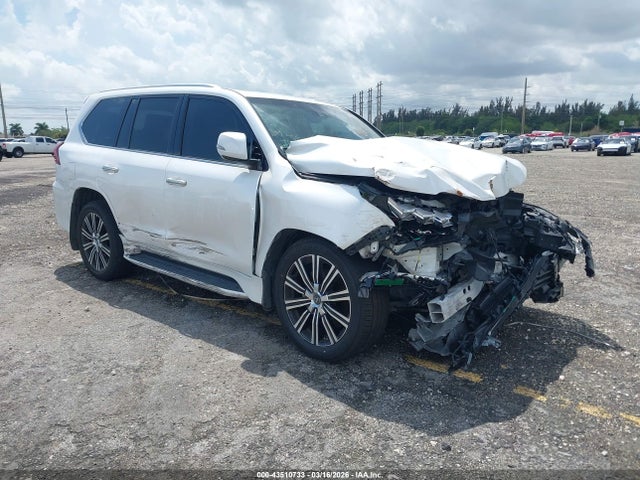 JTJDY7AX8M4335663 Lexus Lx 570 Three-row