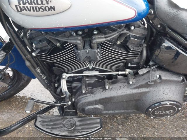 2023 HARLEY-DAVIDSON FLHCS 1HD1YBK26PB037980 Photo 8
