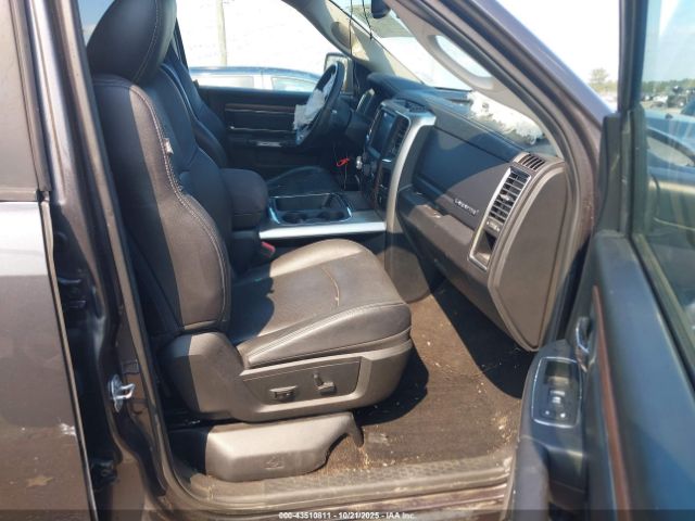 2017 RAM 1500 1C6RR7NT2HS554771 Photo 4