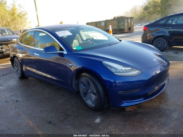 2018 TESLA MODEL 3 5YJ3E1EB1JF130709 Photo 0