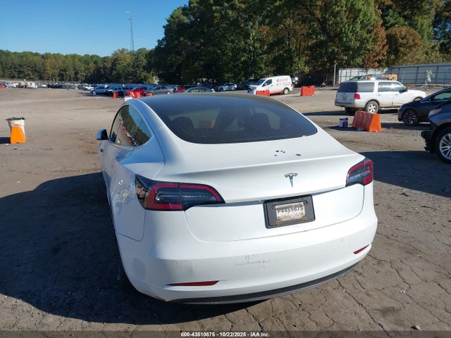 2020 TESLA MODEL 3 5YJ3E1EA3LF737656 Photo 2