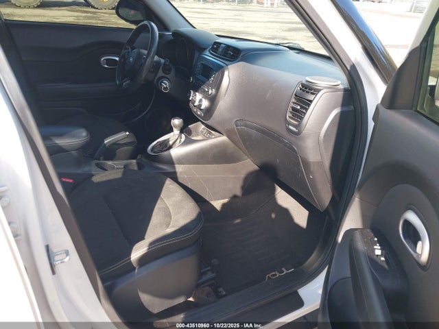 43510960 :رقم المزاد ، KNDJP3A54E7041175 vin ، 2014 Kia Soul + مزاد بيع
