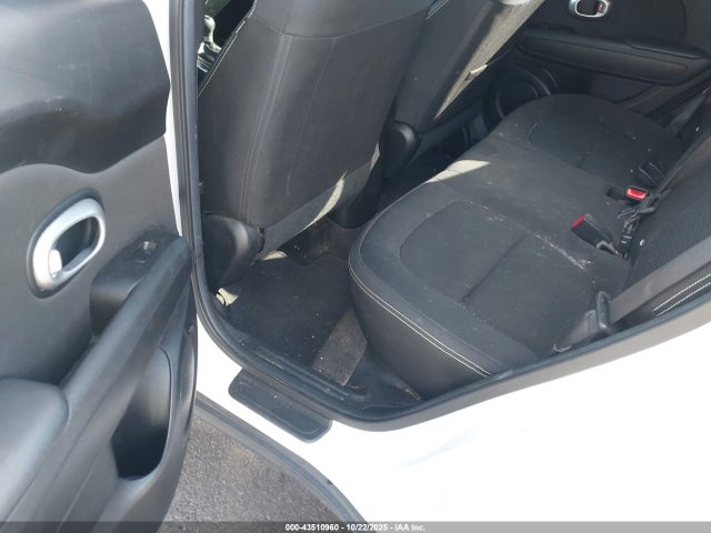 43510960 :رقم المزاد ، KNDJP3A54E7041175 vin ، 2014 Kia Soul + مزاد بيع