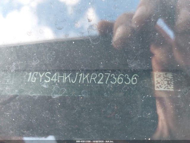 43511100 :رقم المزاد ، 1GYS4HKJ1KR273636 vin ، 2019 Cadillac Escalade Esv Luxury مزاد بيع