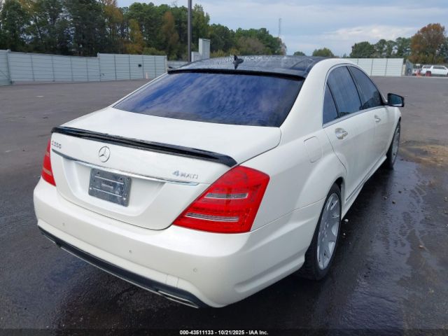 2010 MERCEDES-BENZ S 550 WDDNG8GBXAA333864 Photo 3