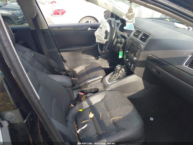 Продажа на аукционе авто 2011 Volkswagen Jetta 2.5l Se, vin: 3VWDX7AJ0BM302267, номер лота: 43511163