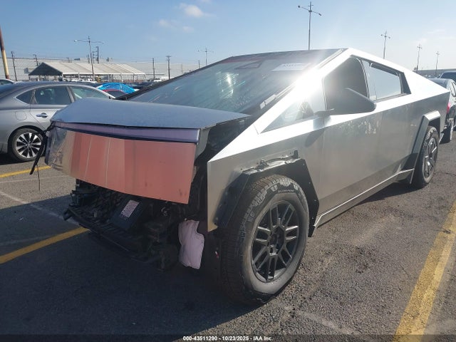 2025 TESLA CYBERTRUCK 7G2CEHED9SA067333 Photo 5