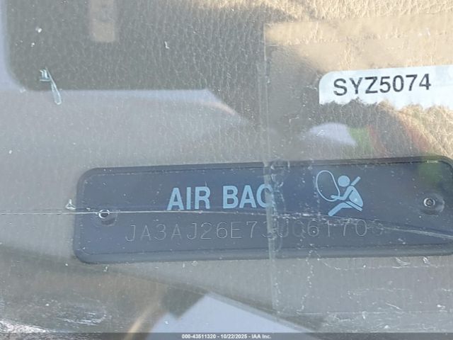 2003 MITSUBISHI LANCER JA3AJ26E73U061700 Photo 8