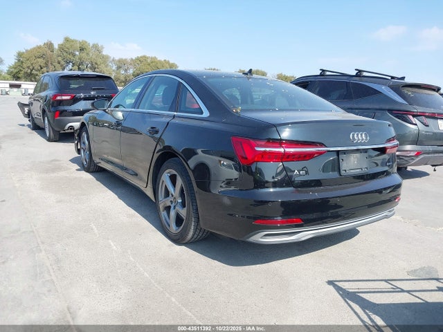2024 AUDI A6 WAUE3BF23RN026090 Photo 2