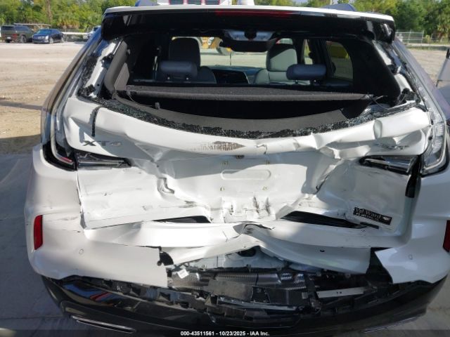 2024 CADILLAC XT4 1GYFZER46RF197859 Photo 5