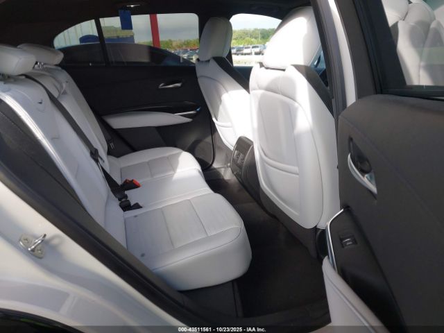 2024 CADILLAC XT4 1GYFZER46RF197859 Photo 7
