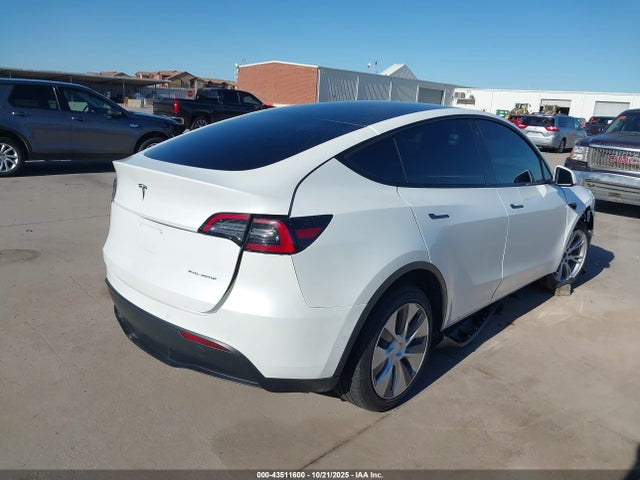 2022 TESLA MODEL Y 7SAYGDEE2NF362272 Photo 3