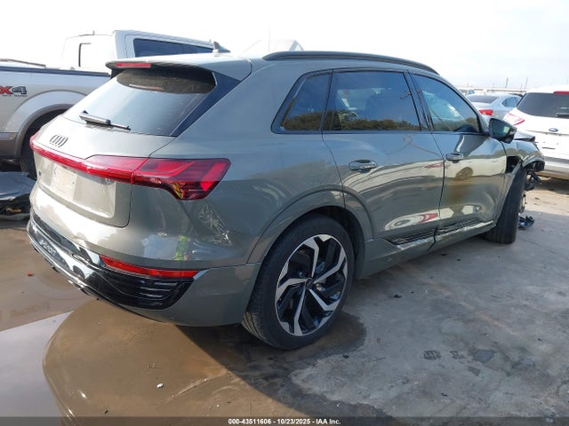 2024 AUDI Q8 E-TRON WA15AAGE5RB054044 Photo 3