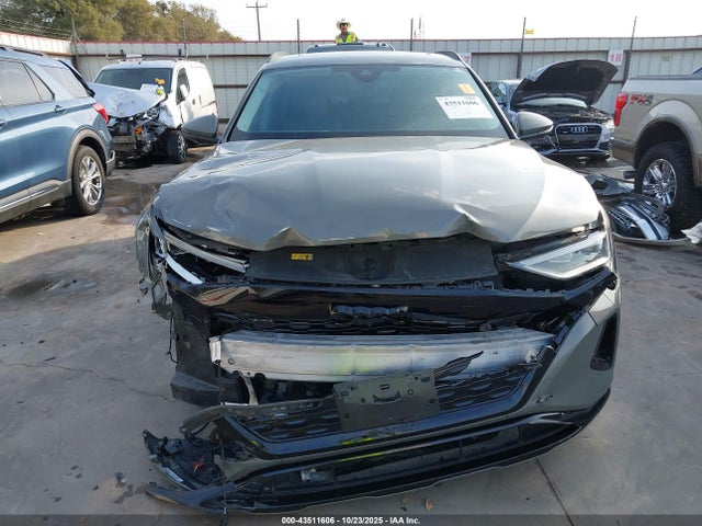 2024 AUDI Q8 E-TRON WA15AAGE5RB054044 Photo 5