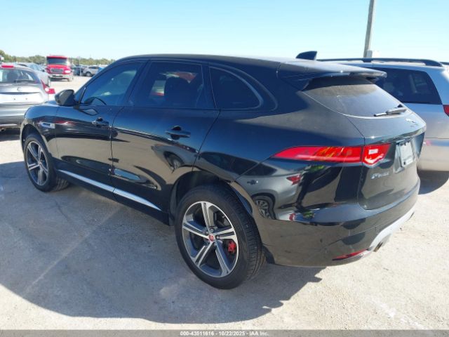 2017 JAGUAR F-PACE SADCM2BV8HA899691 Photo 2