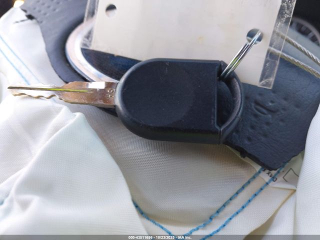 2005 MAZDA TRIBUTE 4F2CZ06175KM49688 Photo 10