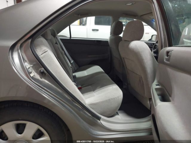 2004 TOYOTA CAMRY 4T1BE32KX4U800521 Photo 7