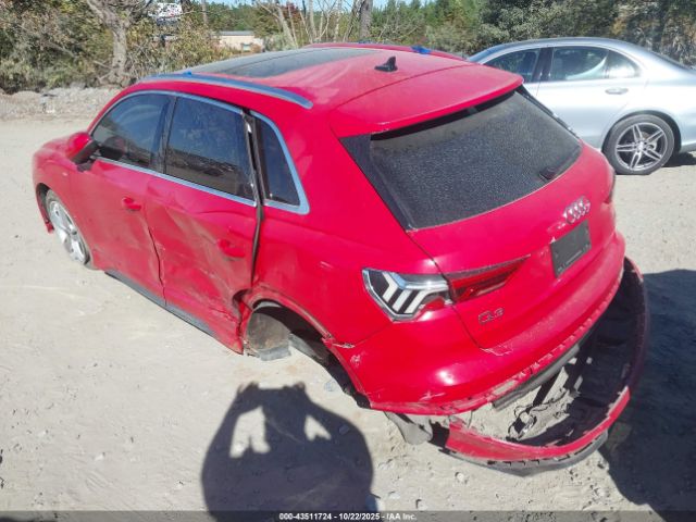 2021 AUDI Q3 WA1DECF35M1017571 Photo 2