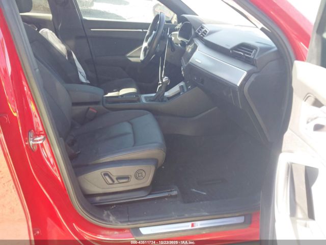 2021 AUDI Q3 WA1DECF35M1017571 Photo 4