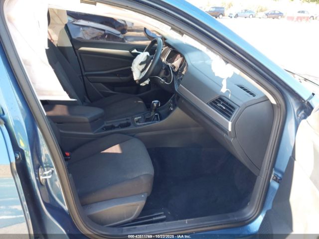 2021 VOLKSWAGEN JETTA 3VWC57BU9MM017418 Photo 4
