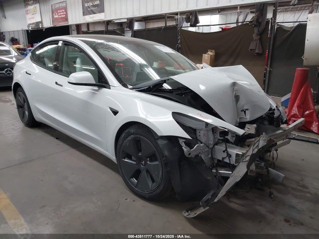 2022 TESLA MODEL 3 5YJ3E1EB3NF338502 Photo 0
