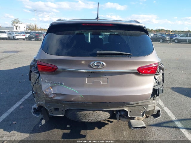 43511796 :رقم المزاد ، 5NMS23AD5KH079724 vin ، 2019 Hyundai Santa Fe Se مزاد بيع