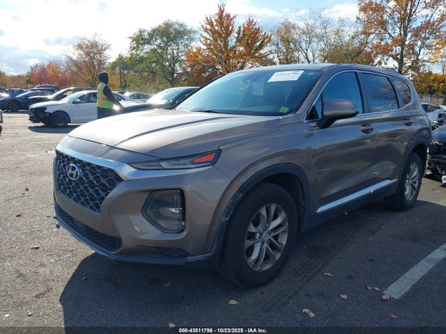 43511796 :رقم المزاد ، 5NMS23AD5KH079724 vin ، 2019 Hyundai Santa Fe Se مزاد بيع