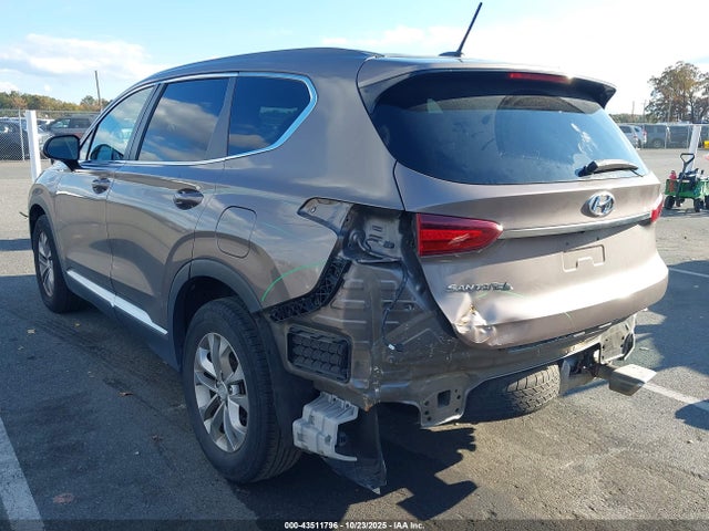 43511796 :رقم المزاد ، 5NMS23AD5KH079724 vin ، 2019 Hyundai Santa Fe Se مزاد بيع