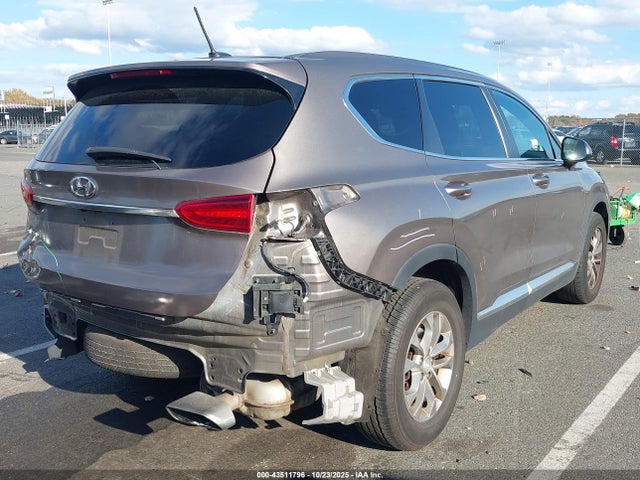 43511796 :رقم المزاد ، 5NMS23AD5KH079724 vin ، 2019 Hyundai Santa Fe Se مزاد بيع