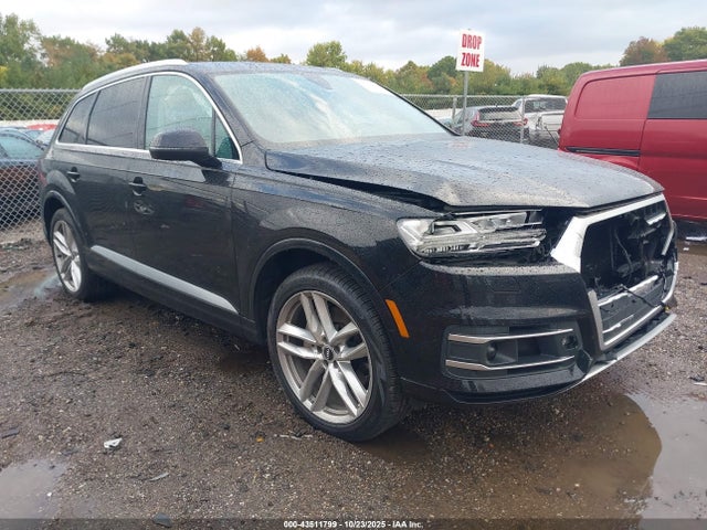 2018 AUDI Q7 WA1VAAF72JD054577 Photo 0