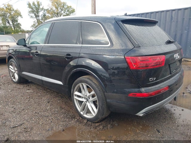 2018 AUDI Q7 WA1VAAF72JD054577 Photo 2
