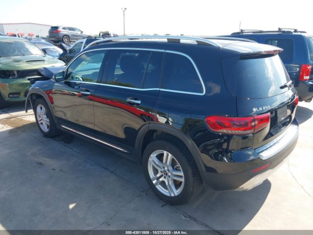 2020 MERCEDES-BENZ GLB 250 W1N4M4GB9LW019550 Photo 2