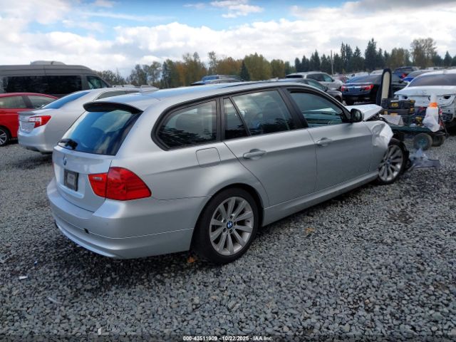 2012 BMW 328I WBAUT9C53CA192417 Photo 3