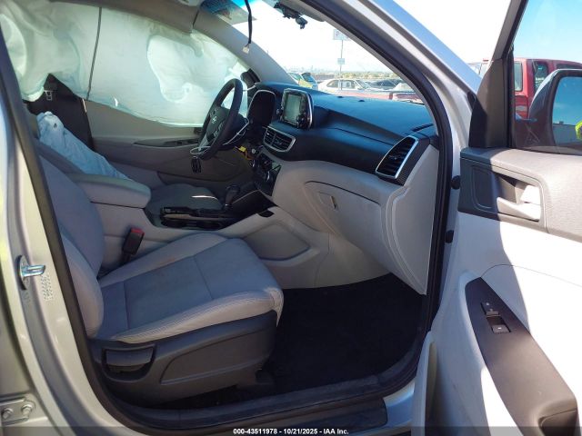 2020 HYUNDAI TUCSON KM8J23A44LU083409 Photo 4