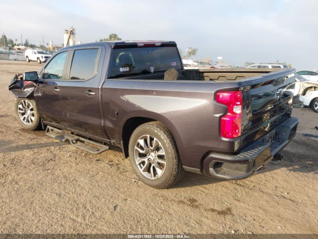 2022 CHEVROLET SILVERADO 1500 3GCUDEED4NG577065 Photo 2