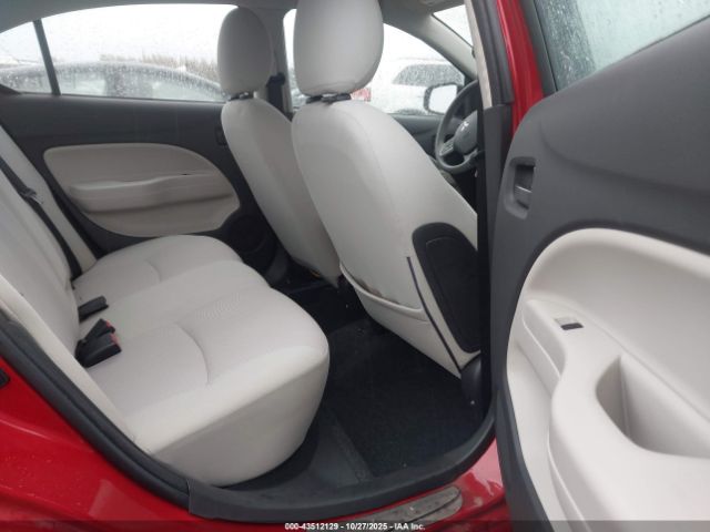 2018 MITSUBISHI MIRAGE G4 ML32F3FJ0JHF05957 Photo 7