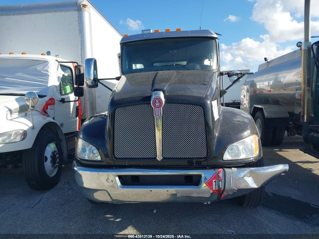 Продажа на аукционе авто 2019 Kenworth T3 Series, vin: 2NKHHJ7X0KM289356, номер лота: 43512139