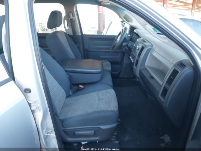 2009 DODGE RAM 1500 1D3HB18P69S752427 Photo 4