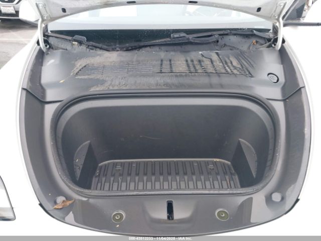 2021 TESLA MODEL Y 5YJYGDEEXMF074205 Photo 9