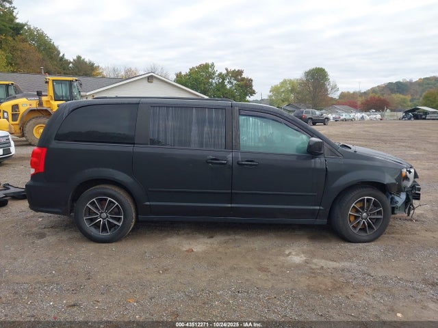 Продажа на аукционе авто 2016 Dodge Grand Caravan R/t, vin: 2C4RDGEG4GR264977, номер лота: 43512271