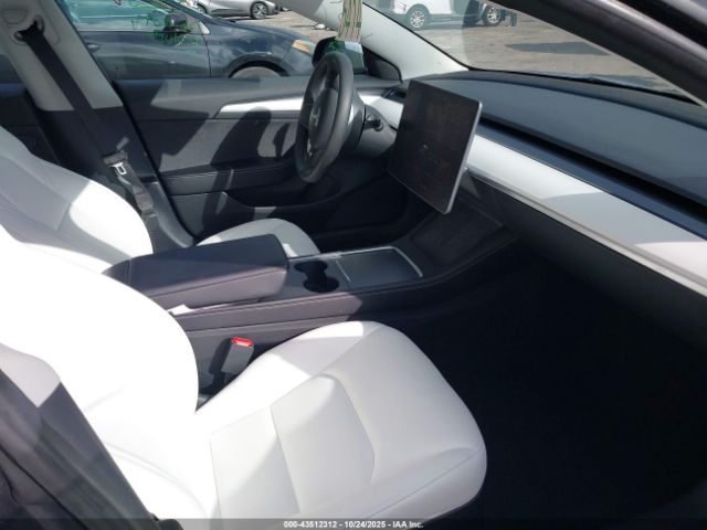 2022 TESLA MODEL 3 5YJ3E1EA8NF331617 Photo 4