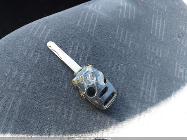 2005 HONDA CR-V SHSRD78875U308489 Photo 10