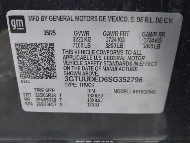 2025 GMC SIERRA 1500 3GTUUDED6SG352796 Photo 8